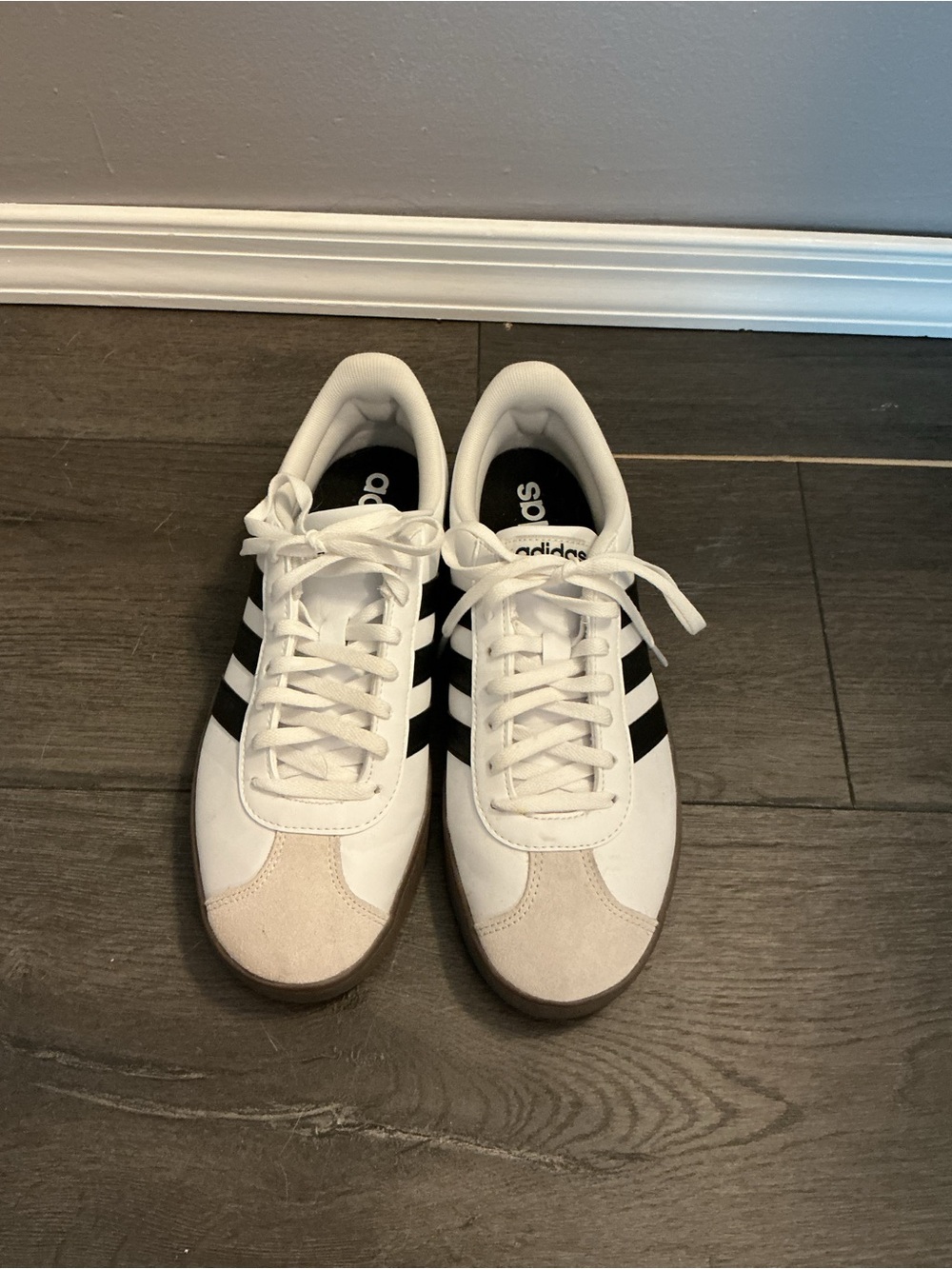 Women’s Adidas Court Base sneakers - Picture 2 of 6